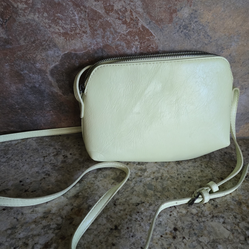 Everyday Chic Universal Thread Mint Green Crossbo… - image 2